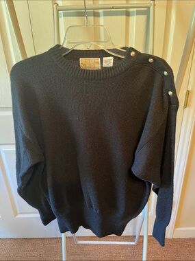 Winterset Black Knit Crewneck Sweater PTP 24” L 25”